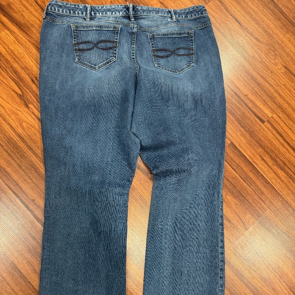 Lane Bryant and Torrid Tall/XT Bootcut Jeans - Picture 7 of 7